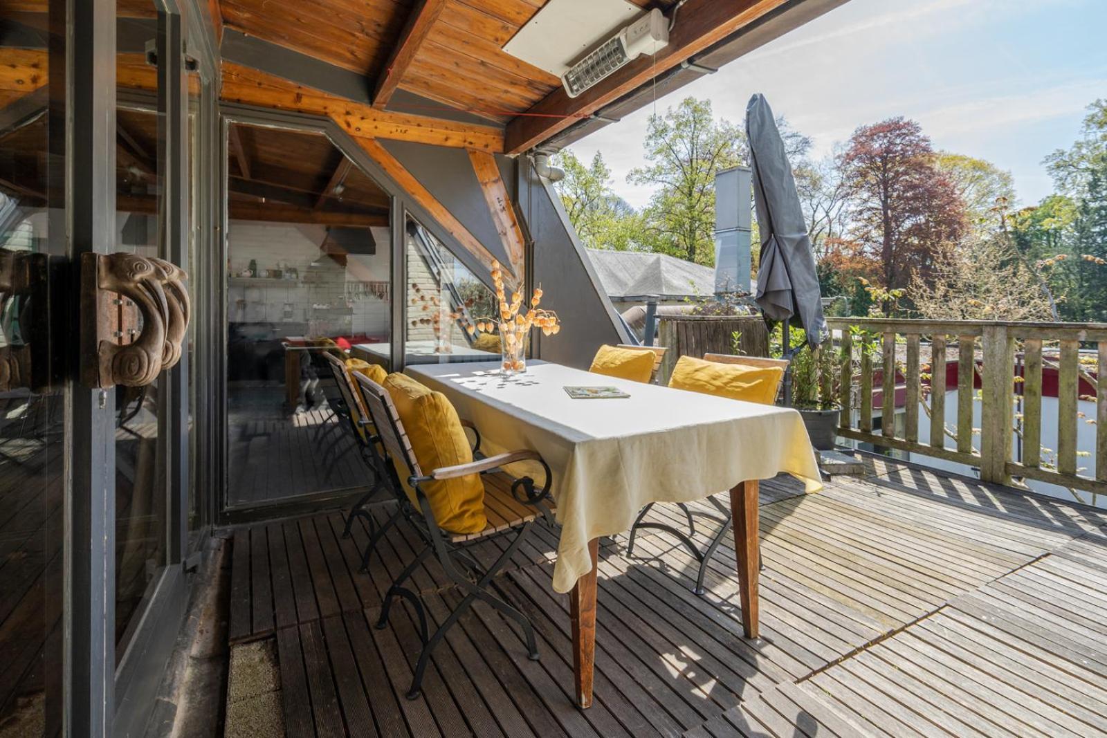 Huis Met De Leeuwenkoppen Dieren Zewnętrze zdjęcie